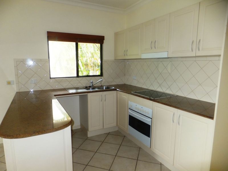 3/39 Sims Esplanade OCEAN BREEZES, Yorkeys Knob QLD 4878