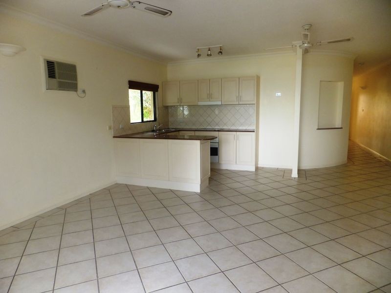 3/39 Sims Esplanade OCEAN BREEZES, Yorkeys Knob QLD 4878