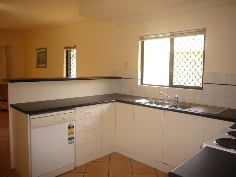 1/548 Varley Street, Yorkeys Knob QLD 4878