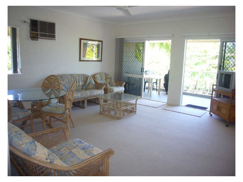 6/53 Sims Esplanade, Yorkeys Knob QLD 4878