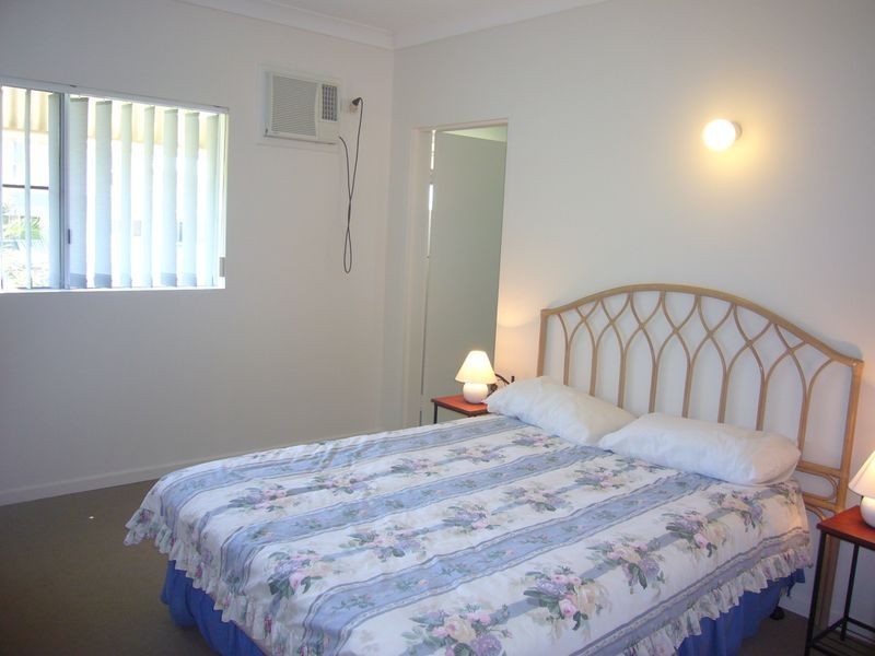 6/53 Sims Esplanade, Yorkeys Knob QLD 4878