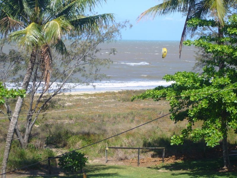 6/53 Sims Esplanade, Yorkeys Knob QLD 4878