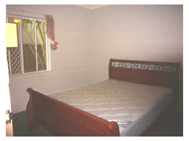 8/527 Varley Street, Yorkeys Knob QLD 4878