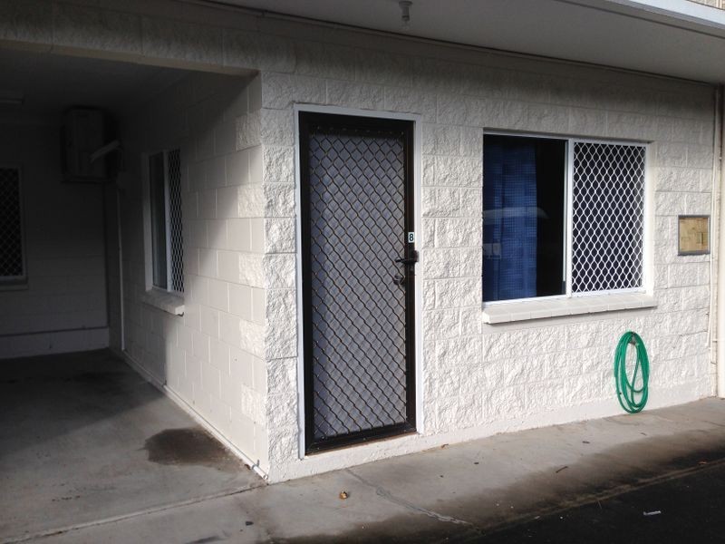 8/527 Varley Street, Yorkeys Knob QLD 4878