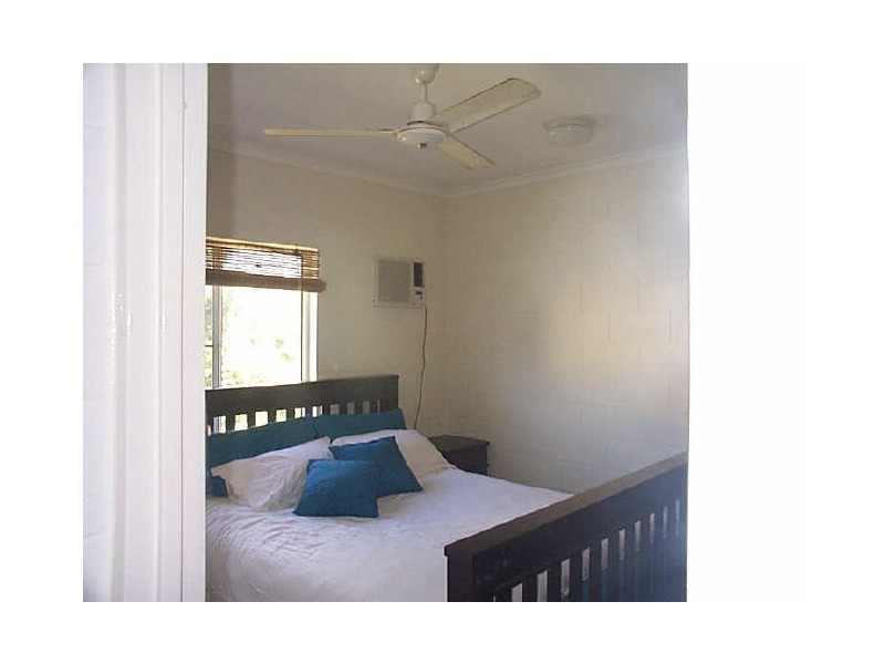 Yorkeys Knob QLD 4878