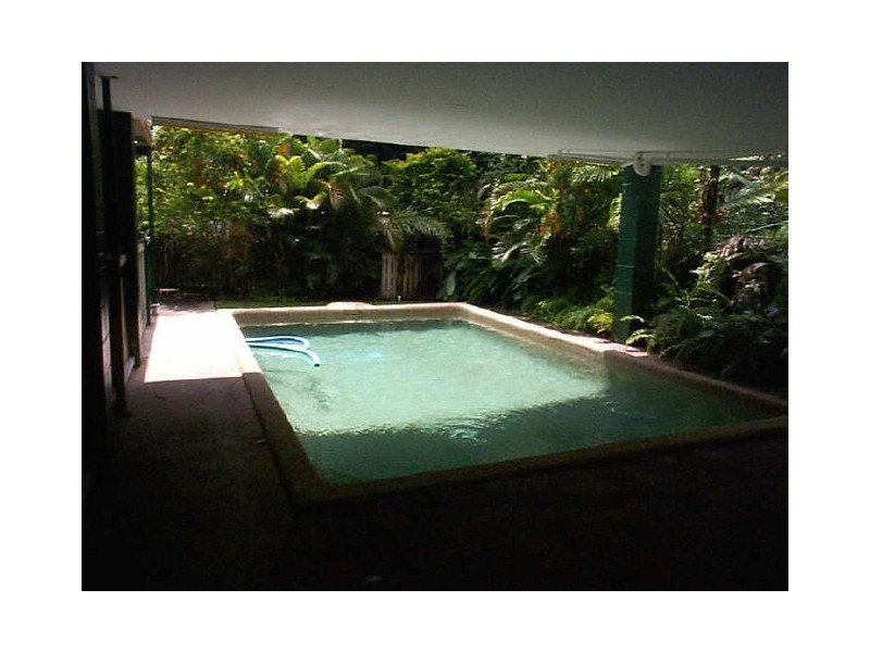 Yorkeys Knob QLD 4878