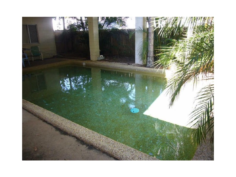 Yorkeys Knob QLD 4878