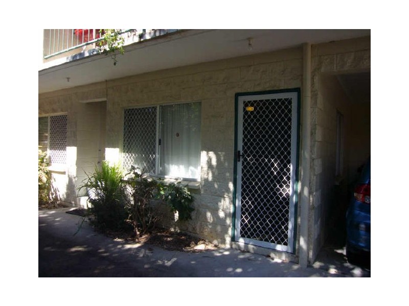 Yorkeys Knob QLD 4878