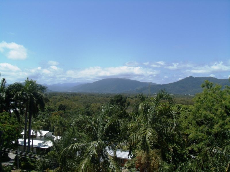 11/16-20 Ray Street HALF MOON BAY TERRA, Yorkeys Knob QLD 4878