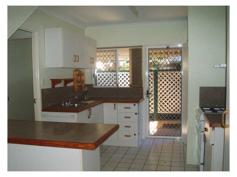 12/18 Adair Street, Yorkeys Knob QLD 4878