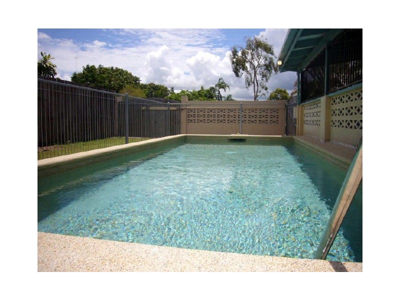 Yorkeys Knob QLD 4878