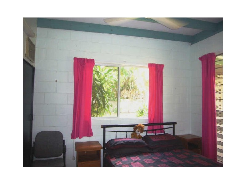 Yorkeys Knob QLD 4878