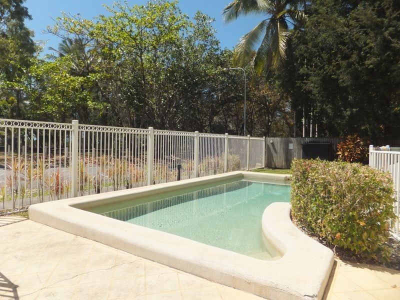 3/27 Sims Esplanade, Yorkeys Knob QLD 4878