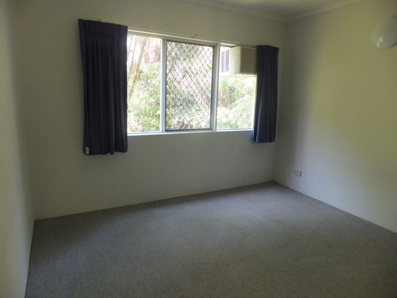 4/1 Ray Street, Yorkeys Knob QLD 4878