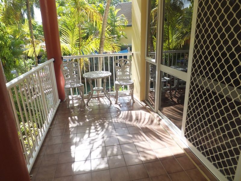 4/1 Ray Street, Yorkeys Knob QLD 4878