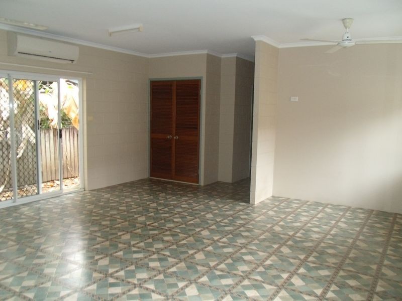 10 Buckley Street, Yorkeys Knob QLD 4878