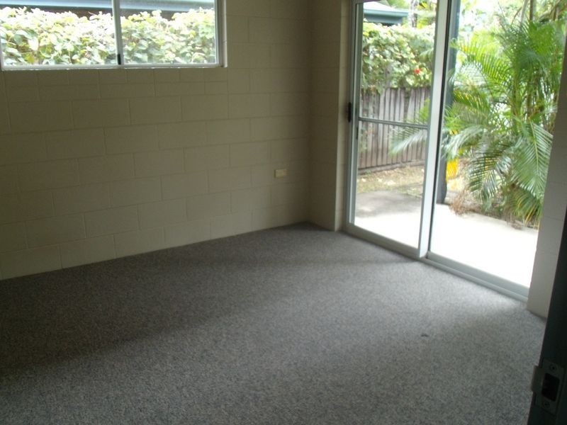 10 Buckley Street, Yorkeys Knob QLD 4878