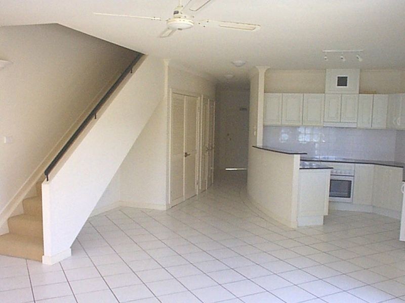 Yorkeys Knob QLD 4878