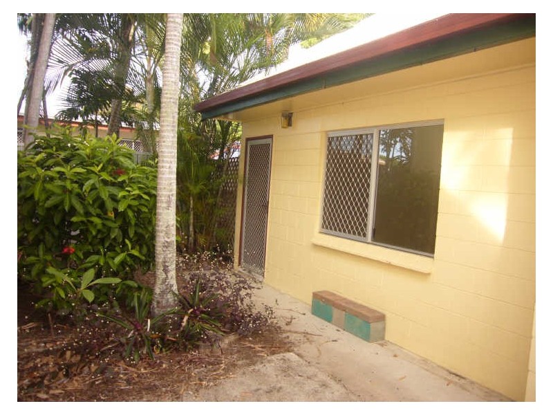 7/15-17 Fern Street, Holloways Beach QLD 4878