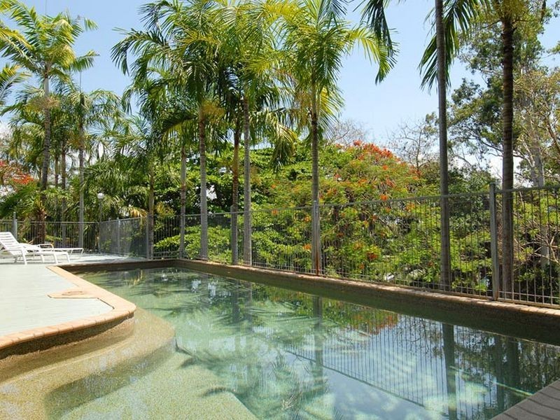 11/16-20 Ray Street HALF MOON BAY TERRA, Yorkeys Knob QLD 4878