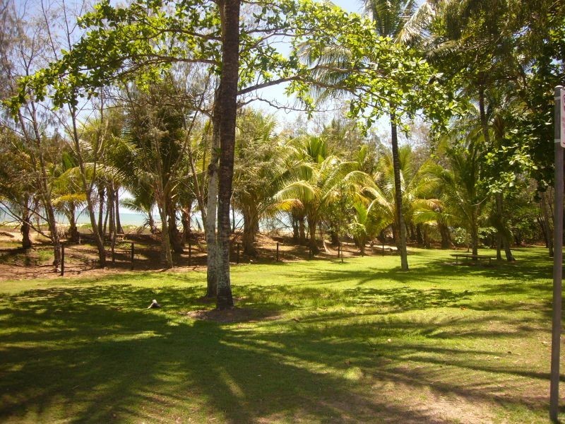 9/1 Ray Street, Yorkeys Knob QLD 4878