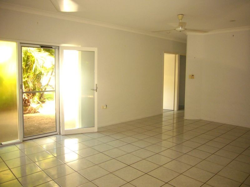 10 Shell Close, Kewarra Beach QLD 4879