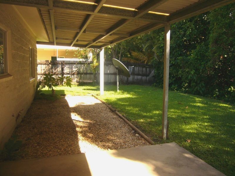 10 Shell Close, Kewarra Beach QLD 4879