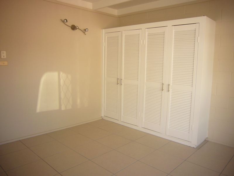 Yorkeys Knob QLD 4878