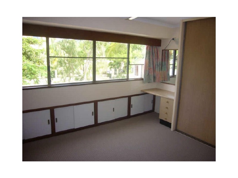 Yorkeys Knob QLD 4878