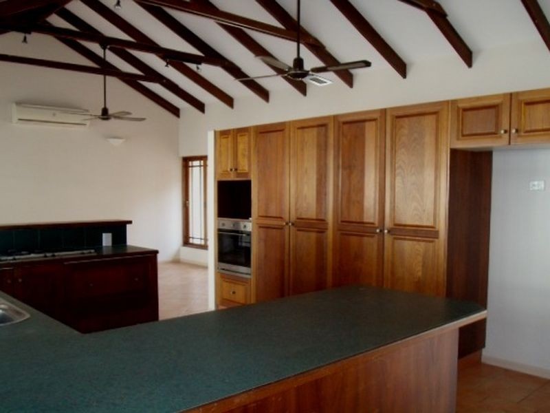 Yorkeys Knob QLD 4878