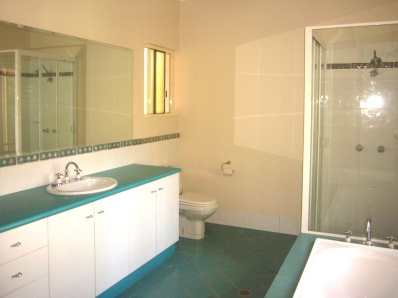 Yorkeys Knob QLD 4878