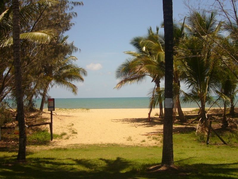 Yorkeys Knob QLD 4878