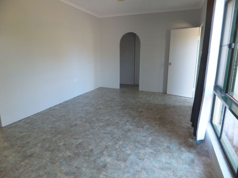 36 Wattle Street, Yorkeys Knob QLD 4878