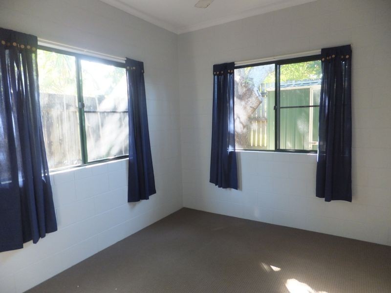 36 Wattle Street, Yorkeys Knob QLD 4878