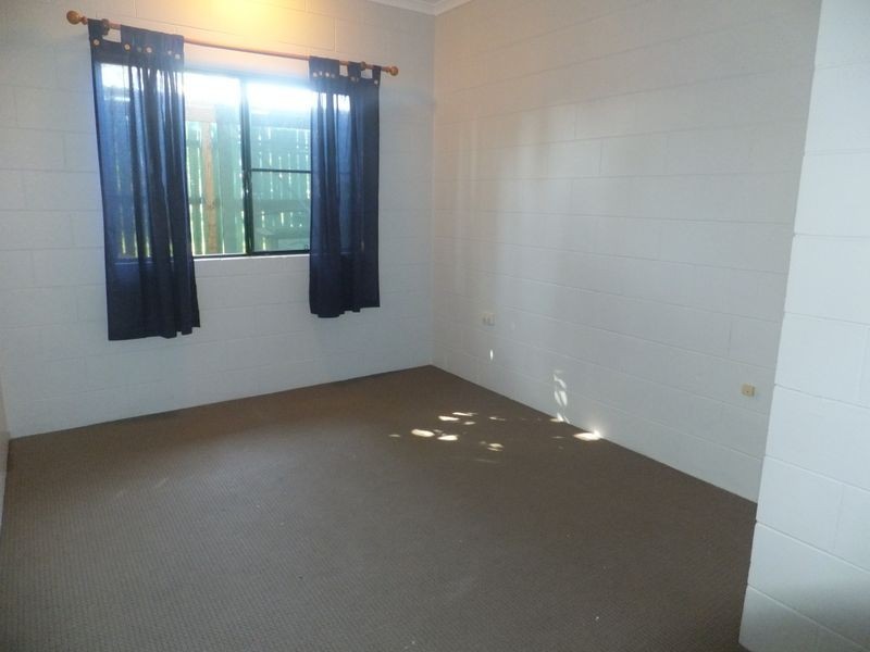 36 Wattle Street, Yorkeys Knob QLD 4878