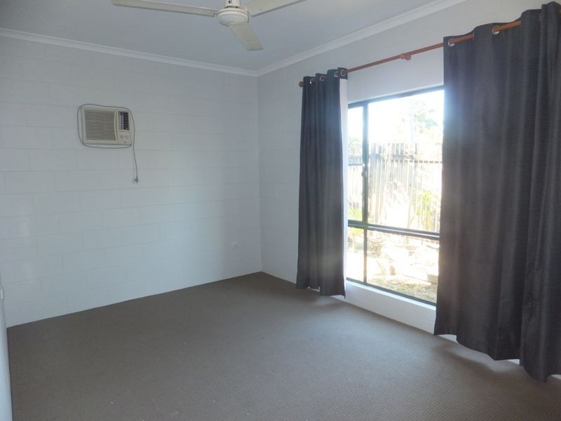 36 Wattle Street, Yorkeys Knob QLD 4878