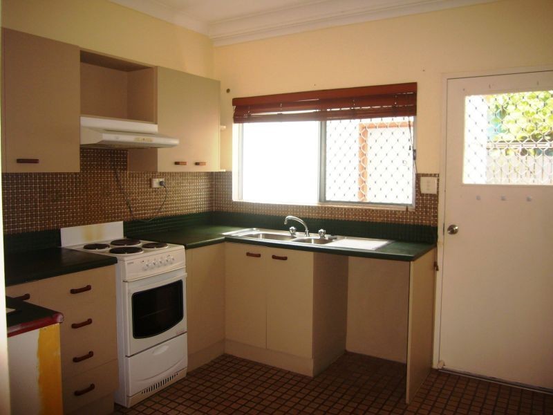 Yorkeys Knob QLD 4878