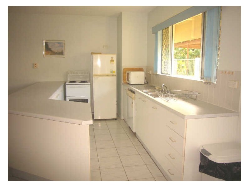 2/57 Sims Esplanade, Yorkeys Knob QLD 4878