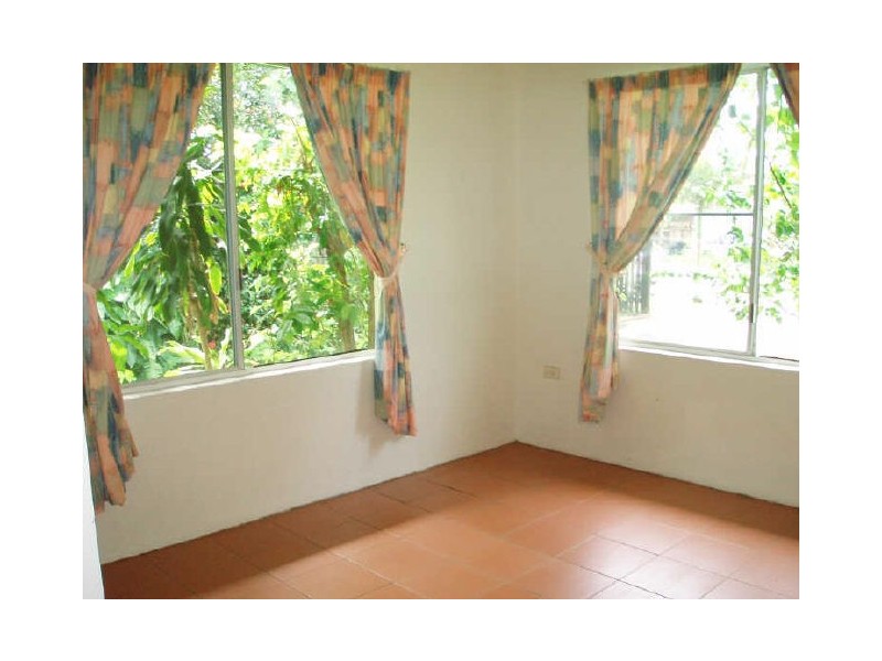 Yorkeys Knob QLD 4878