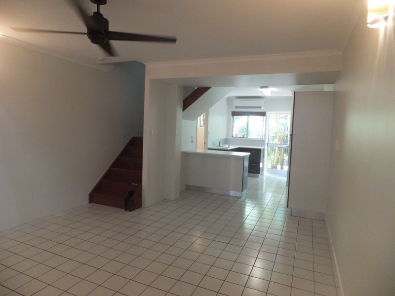 6/18 Adair Street, Yorkeys Knob QLD 4878