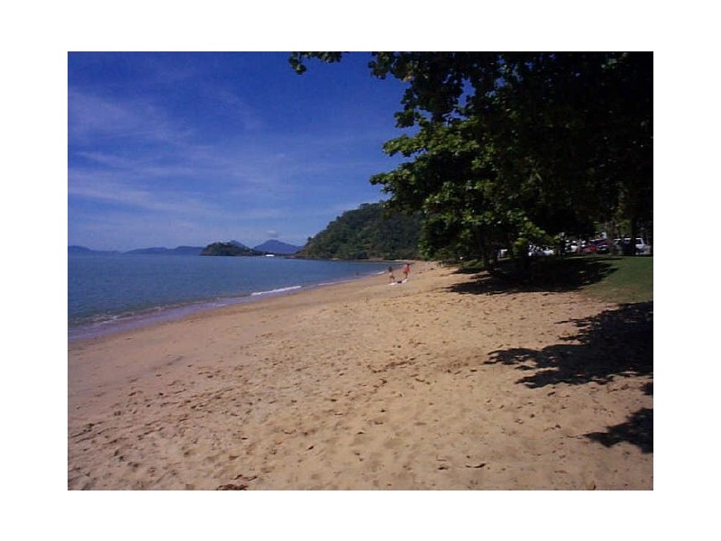 Trinity Beach QLD 4879