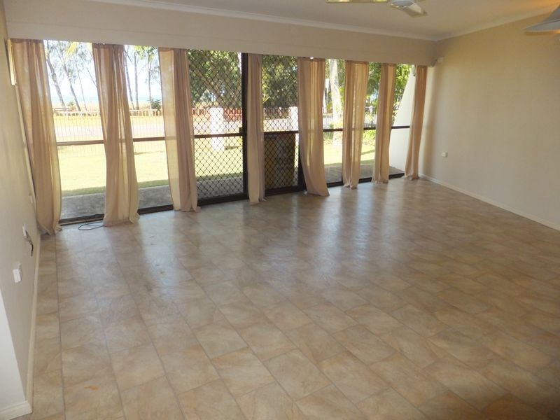 3/35 Sims Esplanade, Yorkeys Knob QLD 4878