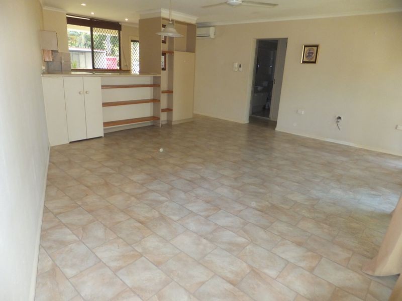 3/35 Sims Esplanade, Yorkeys Knob QLD 4878