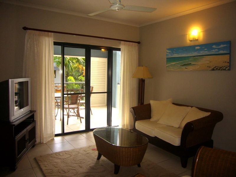 6/32 Best Street, Yorkeys Knob QLD 4878