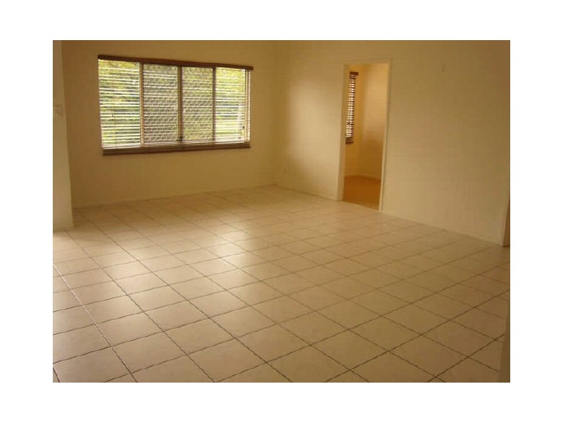 25 Derby Street, Yorkeys Knob QLD 4878