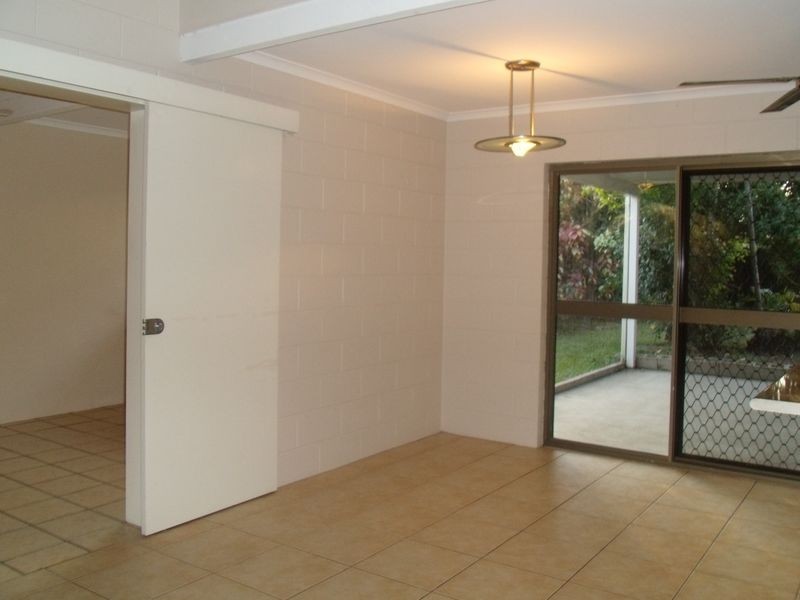 42 Madang Street, Trinity Beach QLD 4879