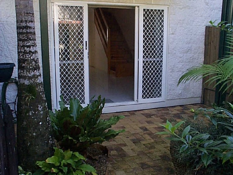 4/544 Varley Street, Yorkeys Knob QLD 4878