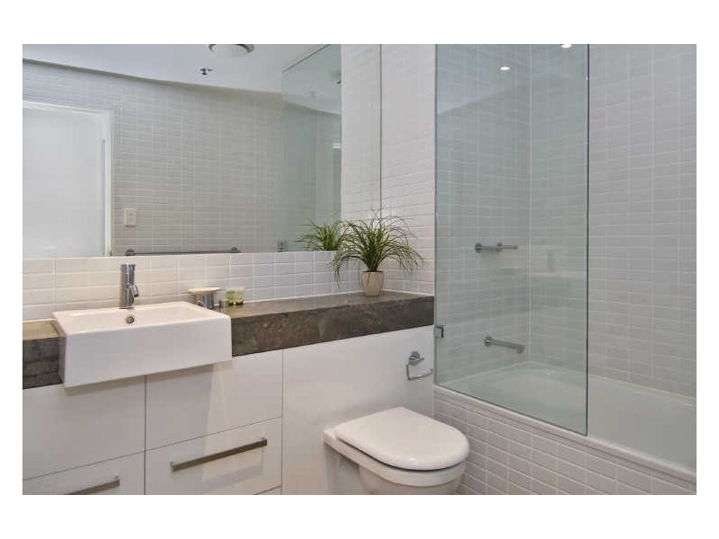 38/1 Marlin Parade HARBOUR LIGHTS, Aeroglen QLD 4870