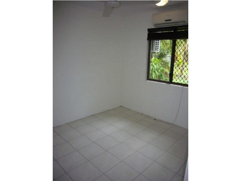 16 Oleander Street, Holloways Beach QLD 4878