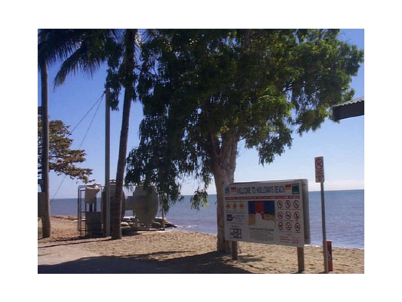 16 Oleander Street, Holloways Beach QLD 4878